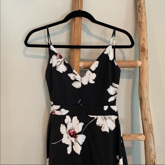 Gorgeous floral vici maxi dress - Picture 4 of 6